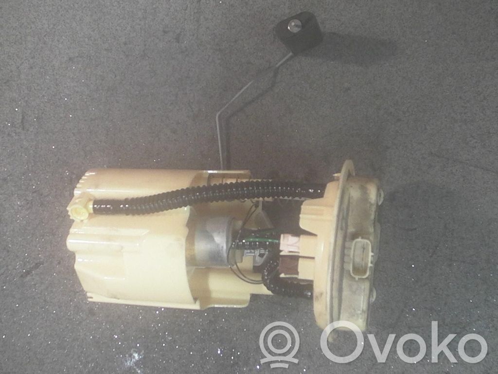 Renault Clio IV Bomba interna de combustible 