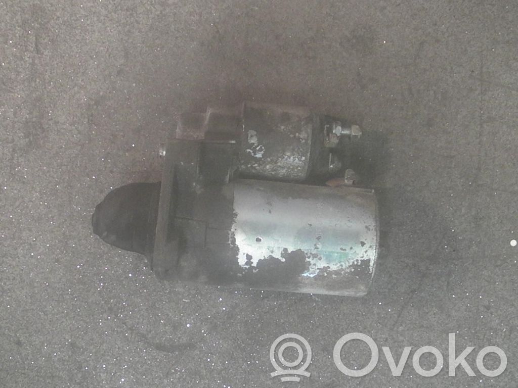Fiat Punto (188) Rozrusznik 
