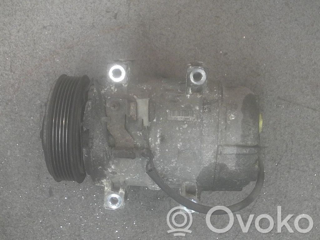 Volvo V70 Air conditioning (A/C) compressor (pump) 