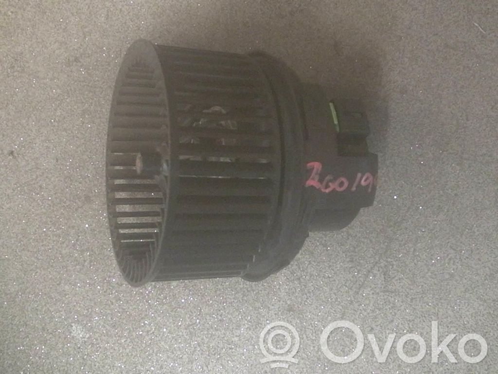 Mazā radiatora ventilators   1696006