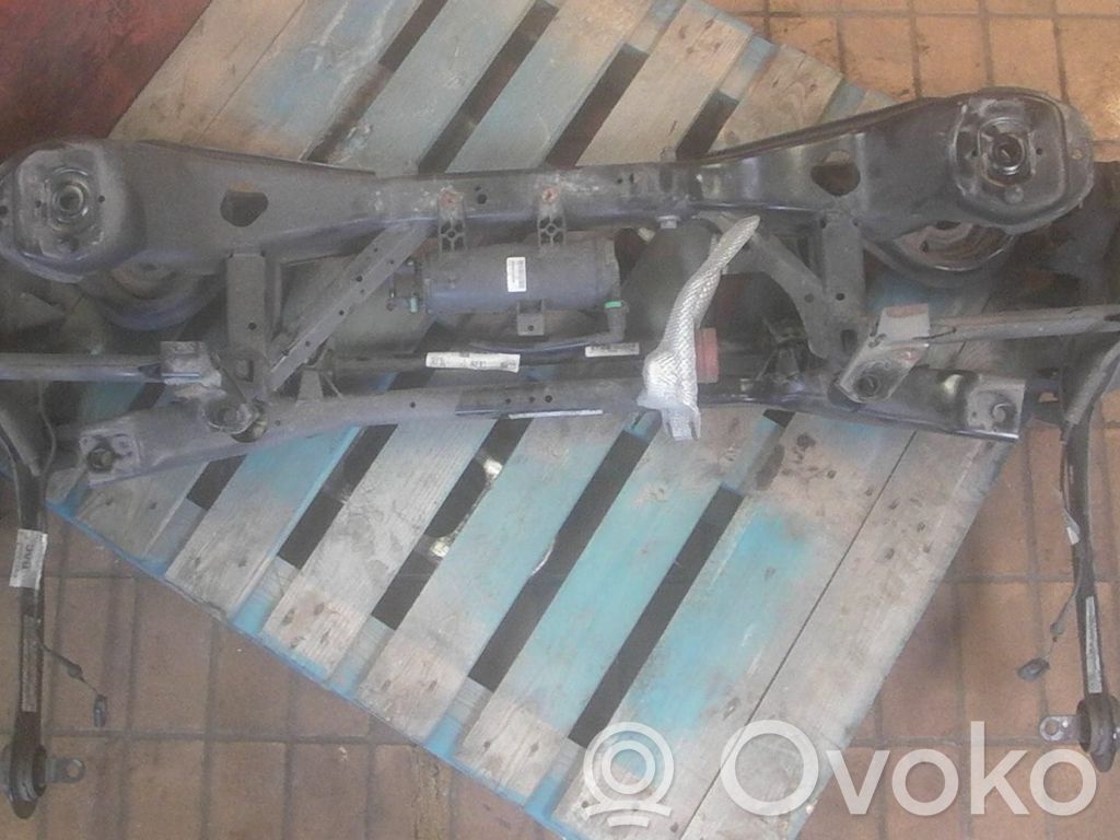 Ford Focus Galinis tiltas 