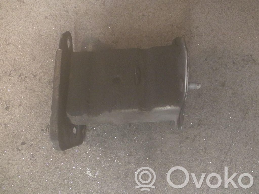 Nissan Note (E11) Front bumper cross member 