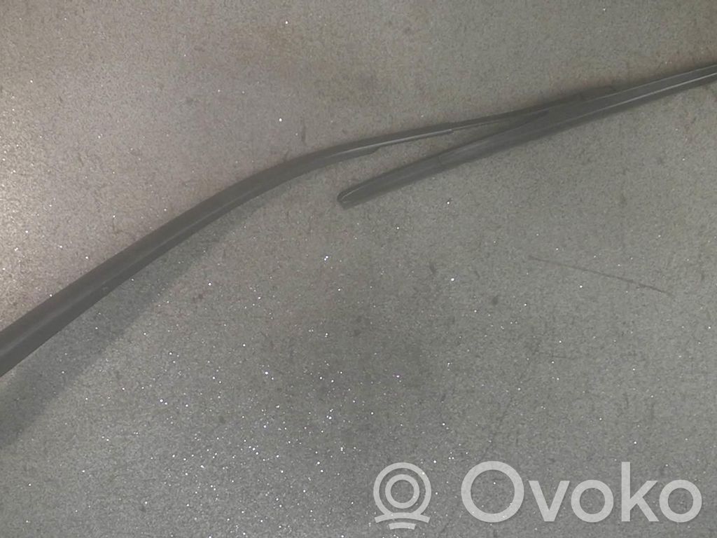 Front wiper blade arm   BHS367321