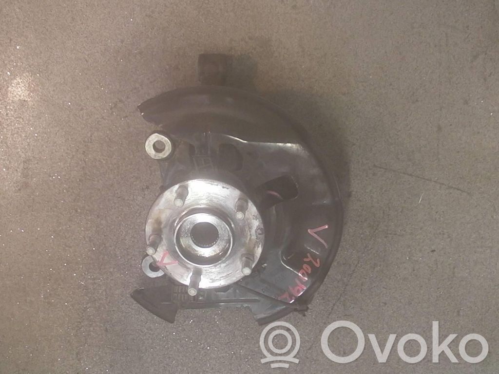 Mazda 3 III Front wheel hub spindle knuckle 