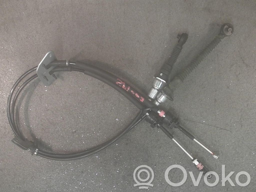 Mazda 3 III Gear shift cable linkage 