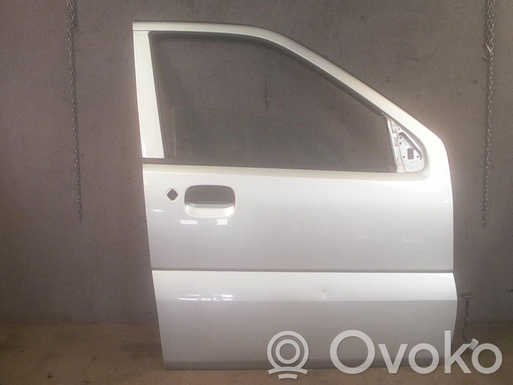 Durvis   6800186G00000