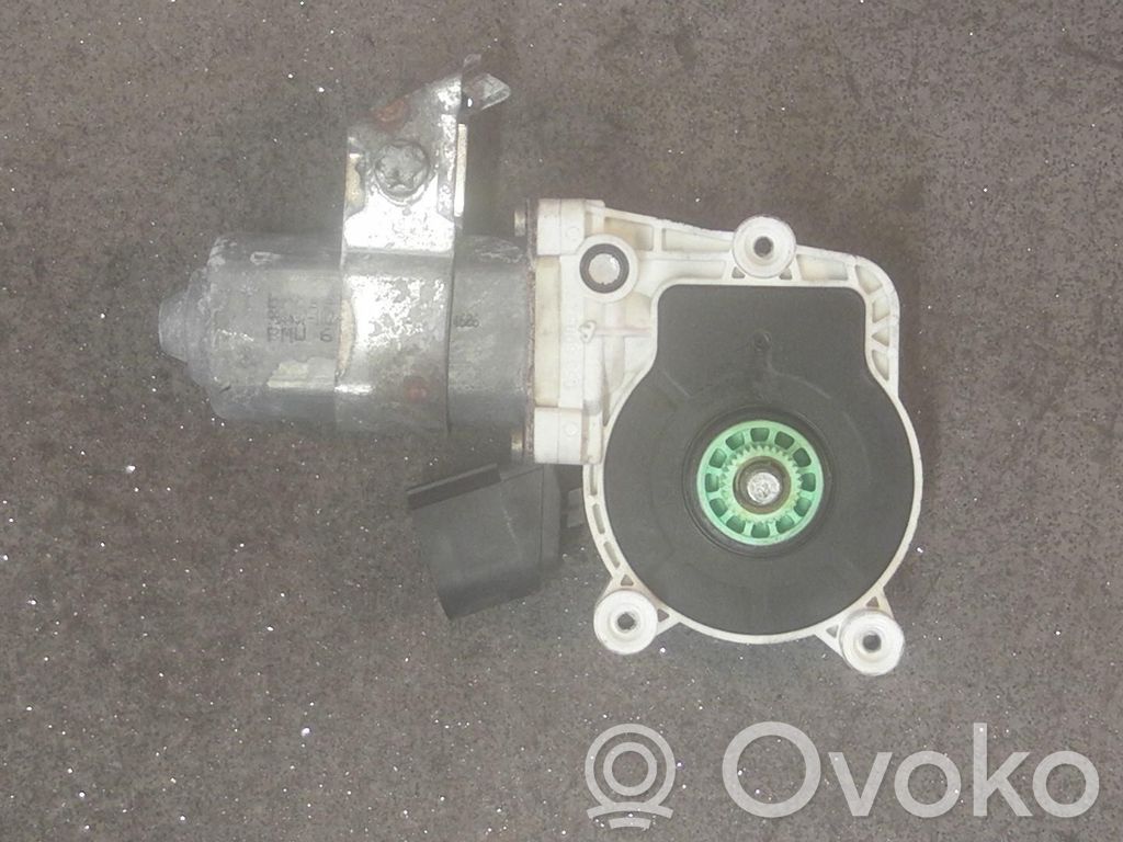 BMW 5 E60 E61 Motor del regulador de la ventanilla de la puerta delantera 