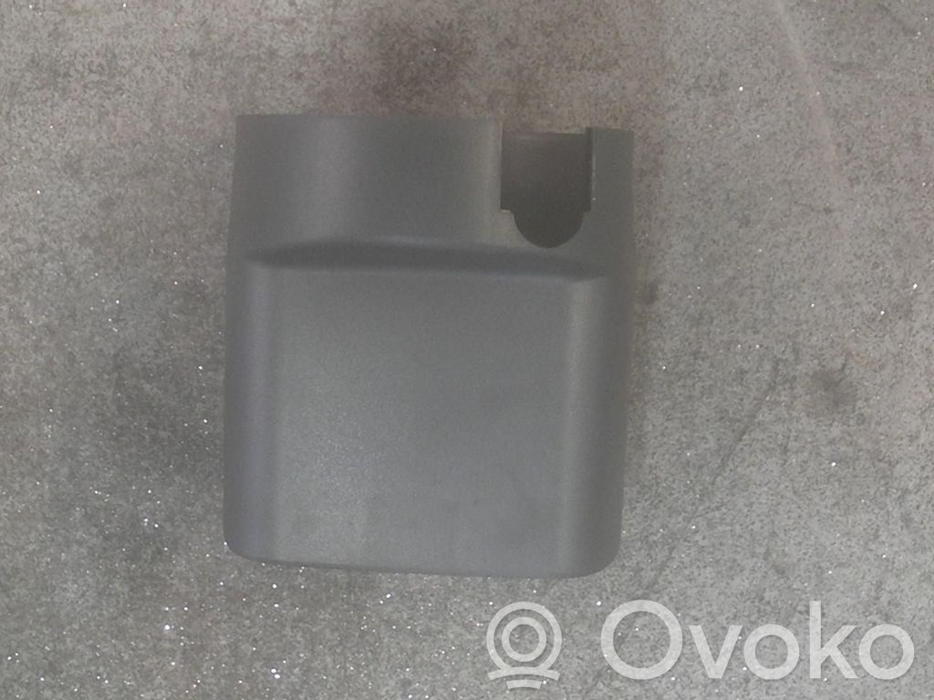 Elementy poszycia kolumny kierowniczej   00046220239B51