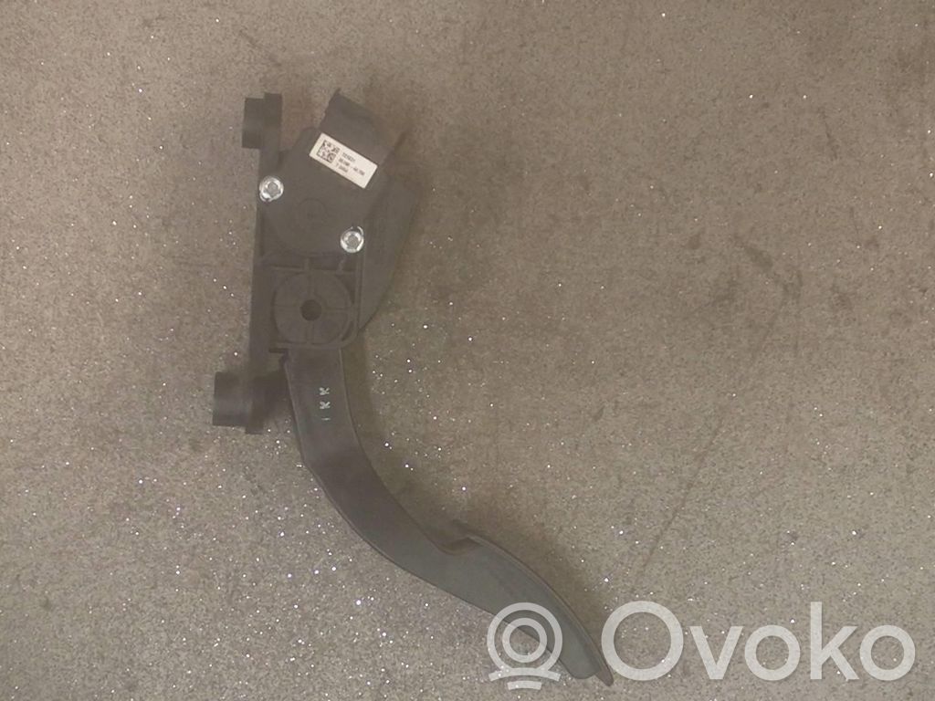 Gaspedal   IKMA8071Y200,8071Y200