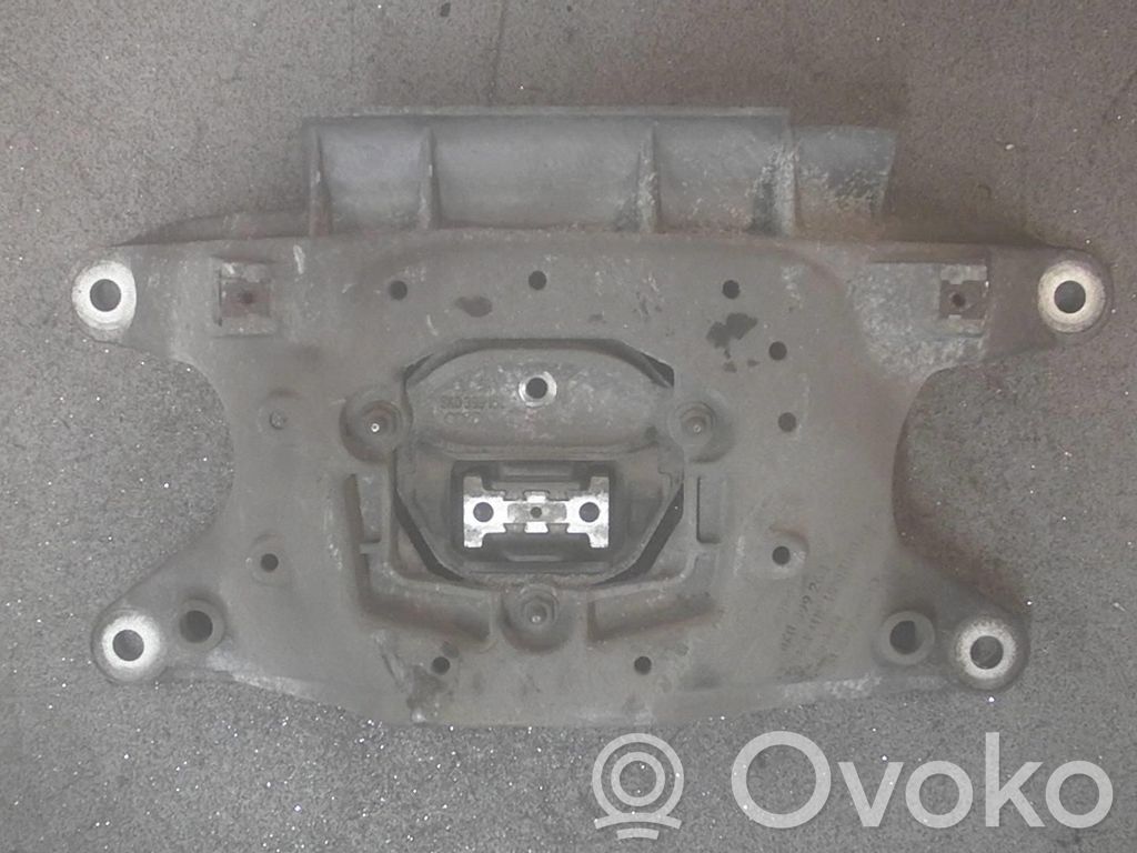 Audi A4 S4 B8 8K Mocowanie / Uchwyt skrzyni biegów 