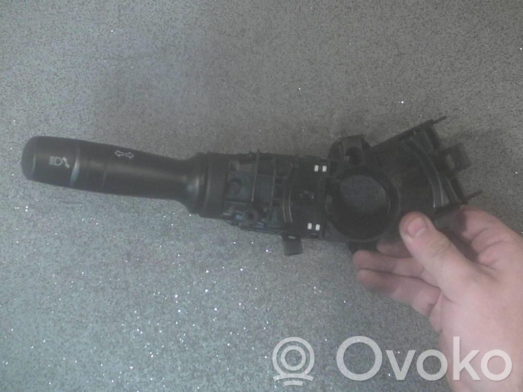 Hyundai i40 Bloc semnalizator și ștergător parbriz 