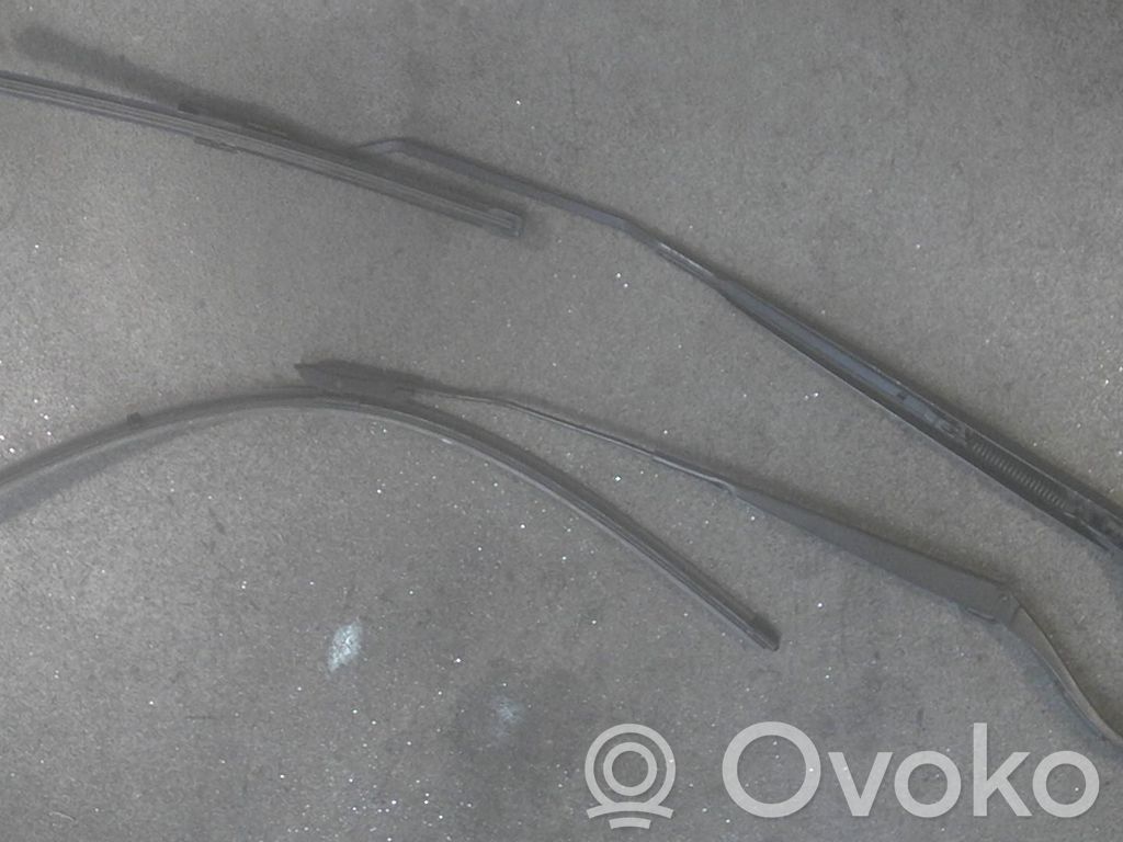 Brazo del limpiaparabrisas delantero   2STK,6429GT,6429GV