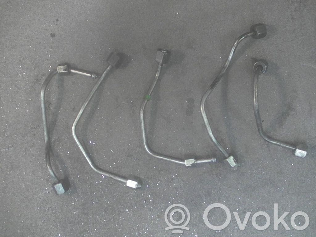 Peugeot 308 Fuel line pipe 