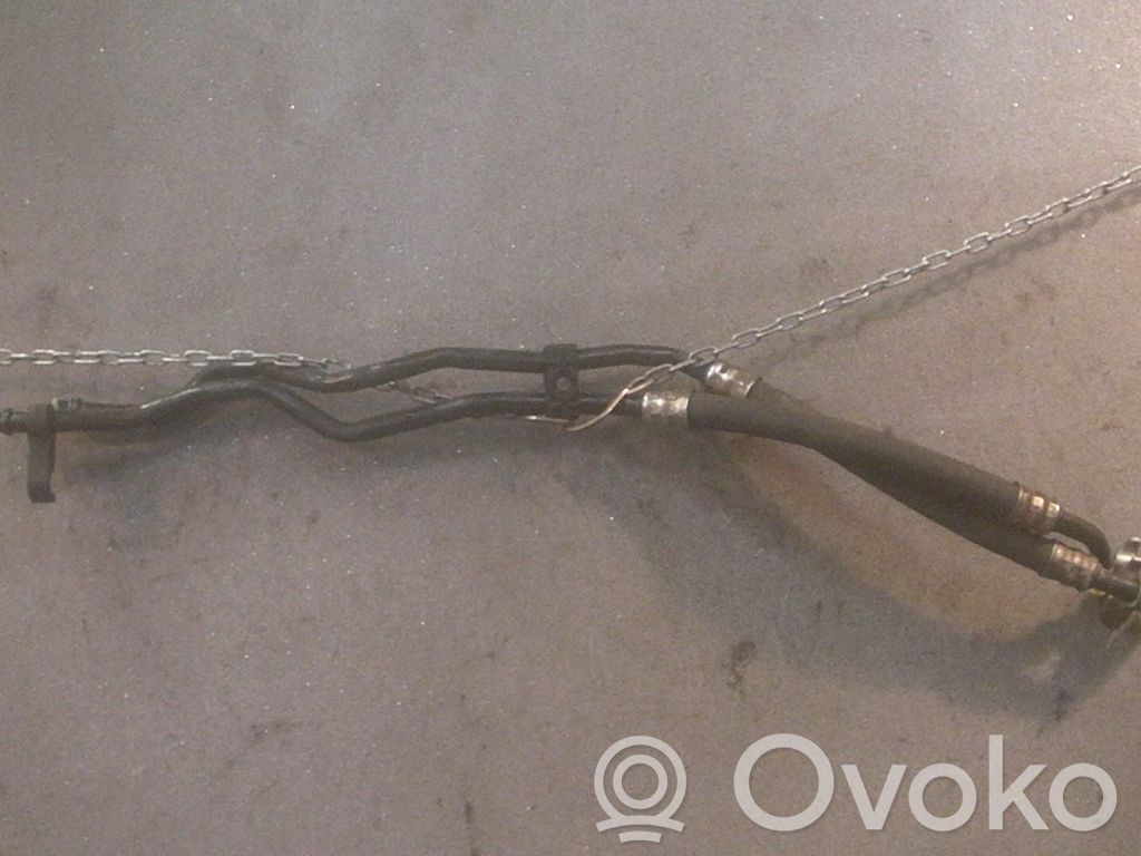 BMW 5 E60 E61 Gearbox oil cooler pipe/hose 