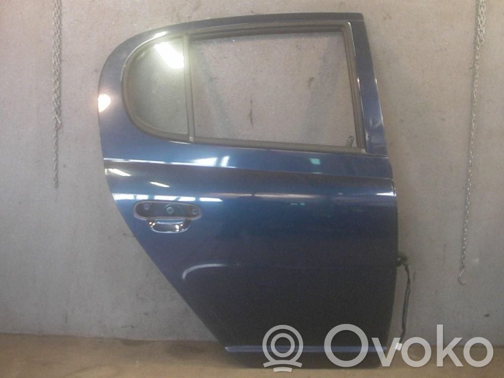 Toyota Yaris Puerta trasera 