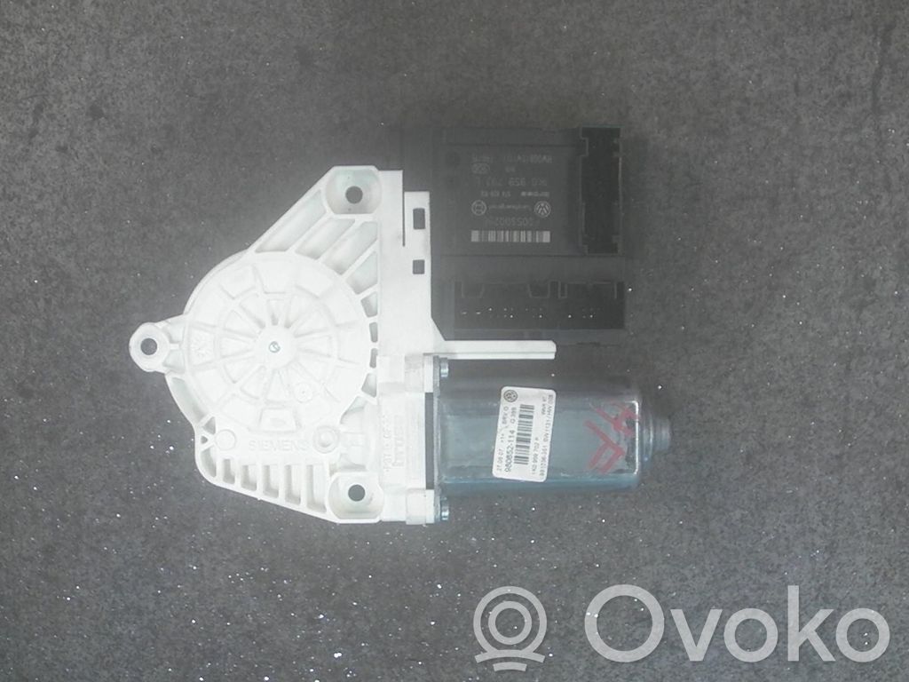 Volkswagen PASSAT B6 Silnik regulatora szyby drzwi przednich 