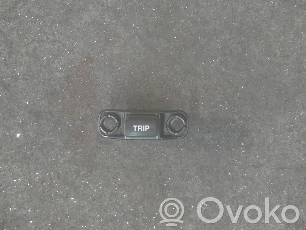 KIA Carens II Light switch 