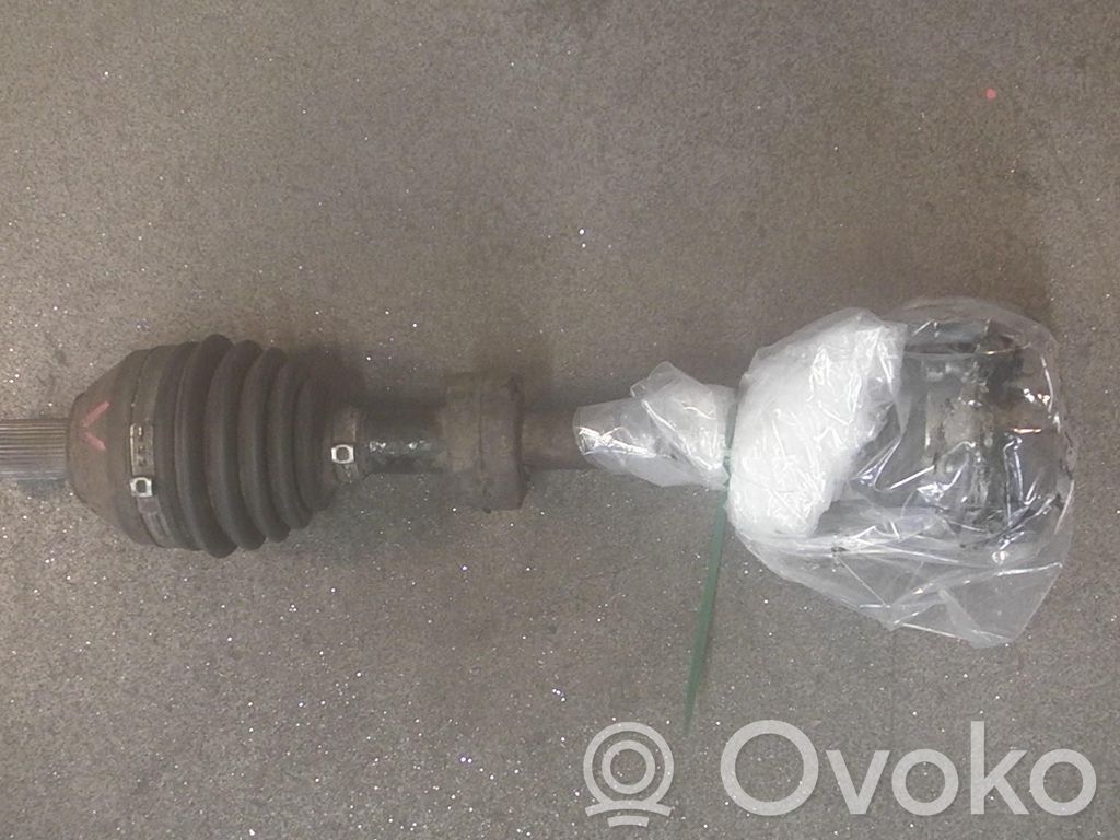 Etuvetoakseli   5TRINS,5TRINS,6Q0407271DP,6Q0407451QX