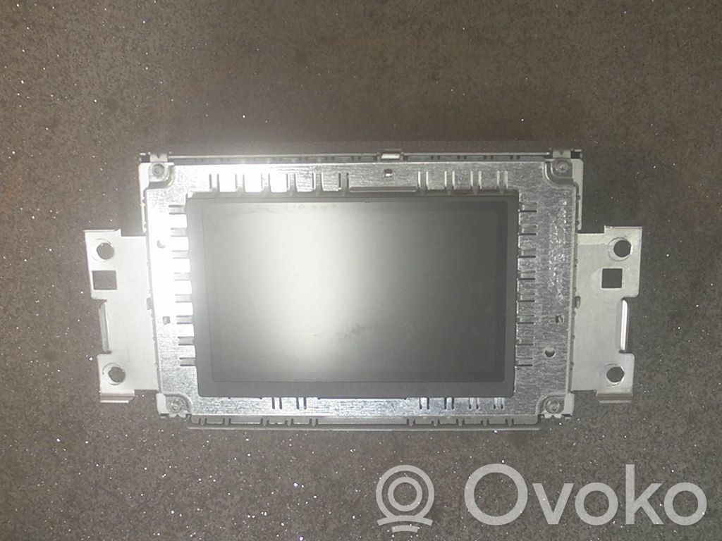 GPS navigation control unit/module   31337644