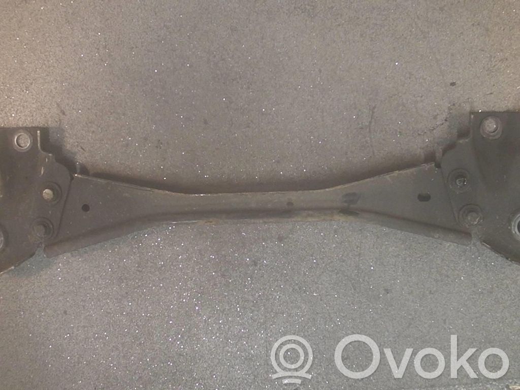 Volvo S60 Rama pomocnicza przednia 