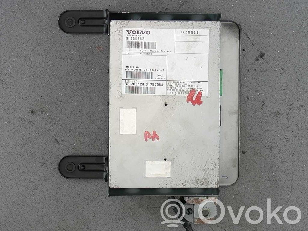 Volvo S60 Wzmacniacz audio 
