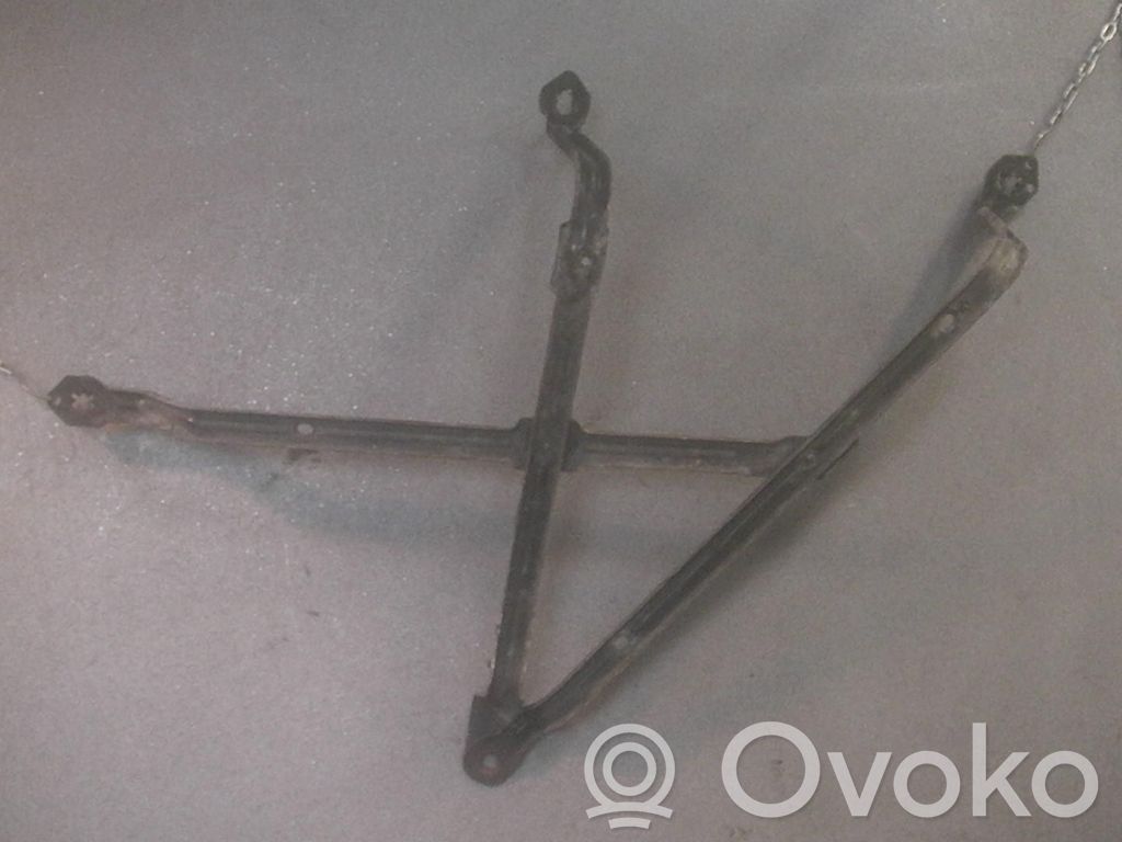 Citroen C4 Grand Picasso Fuel tank mounting bracket 