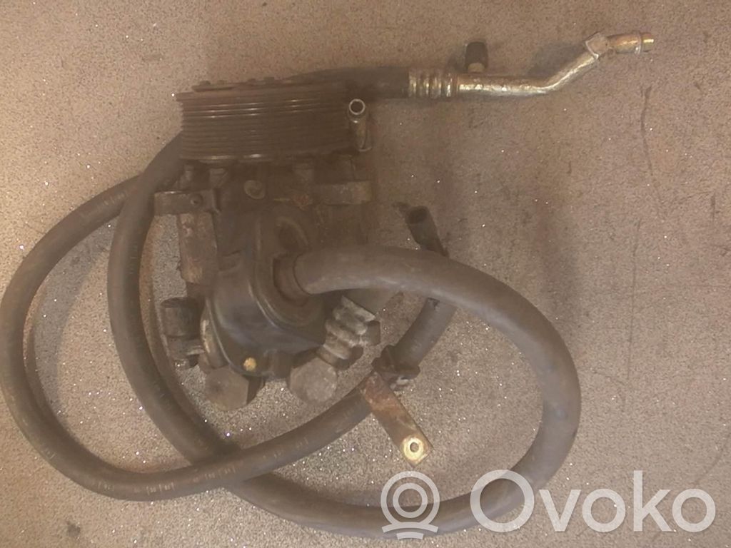 Compresor (bomba) del aire acondicionado (A/C))