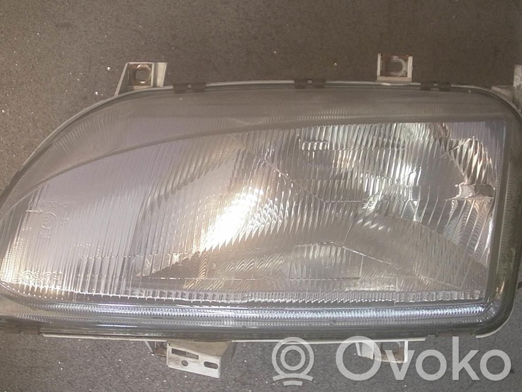 Ford Galaxy Phare frontale 