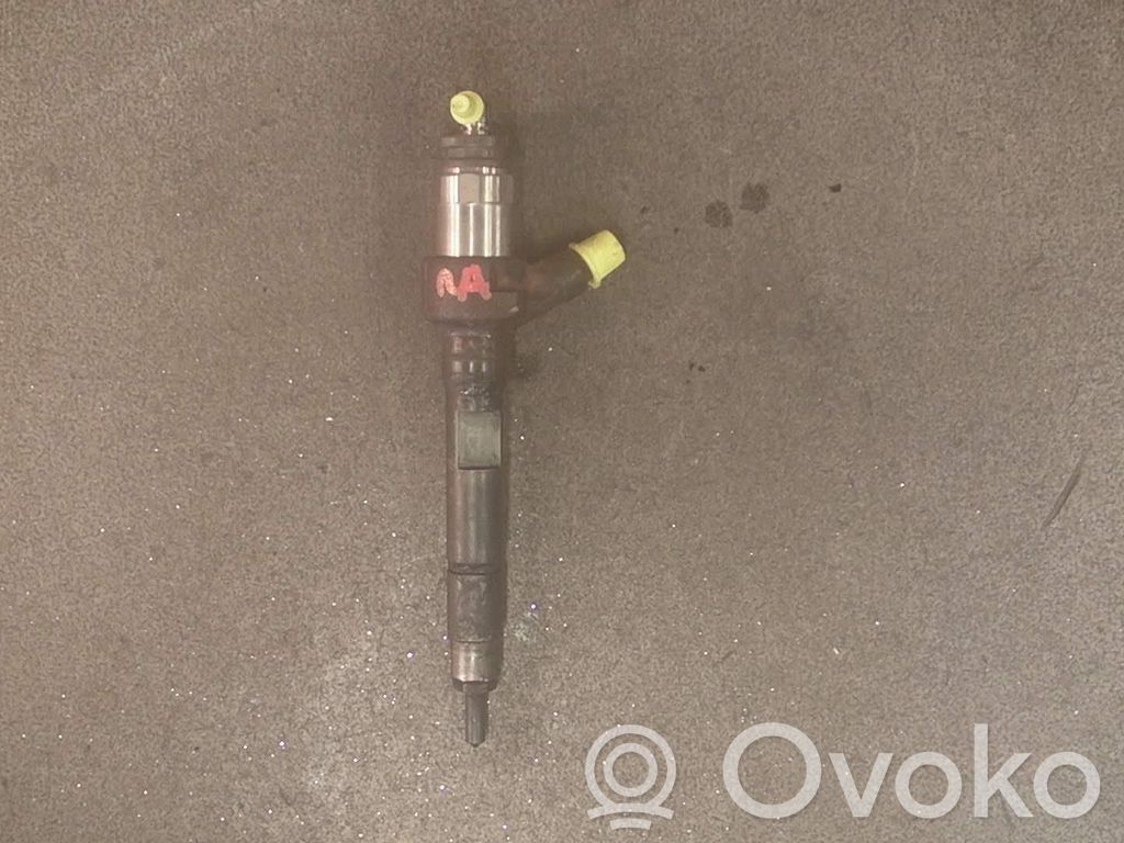 Fuel injector