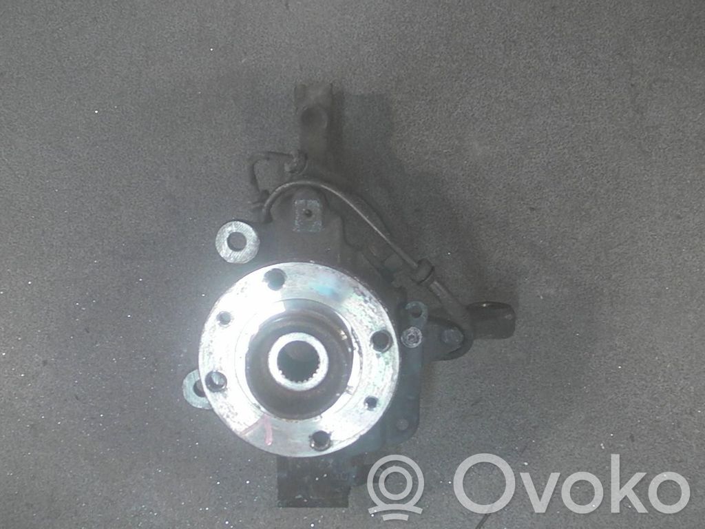 Renault Clio IV Fuzetă butuc roată față 