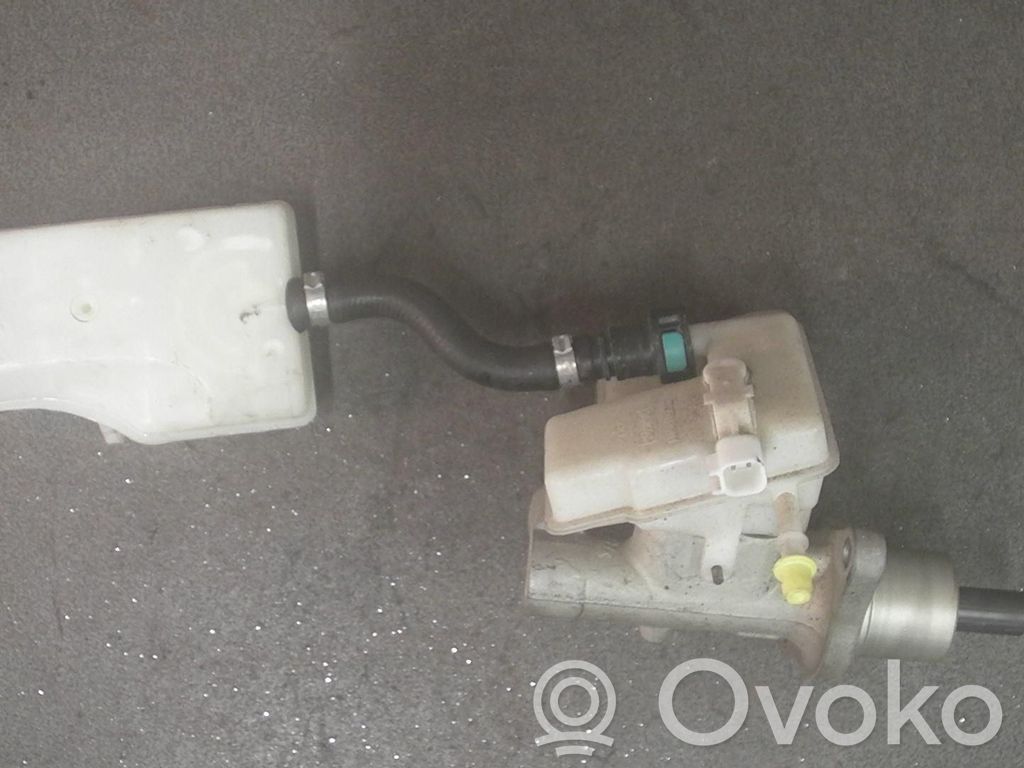 Master brake cylinder   1456989