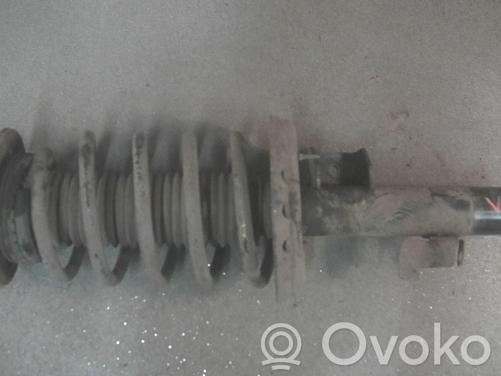 Volvo V70 Ansamblu amortizor cu arc față 