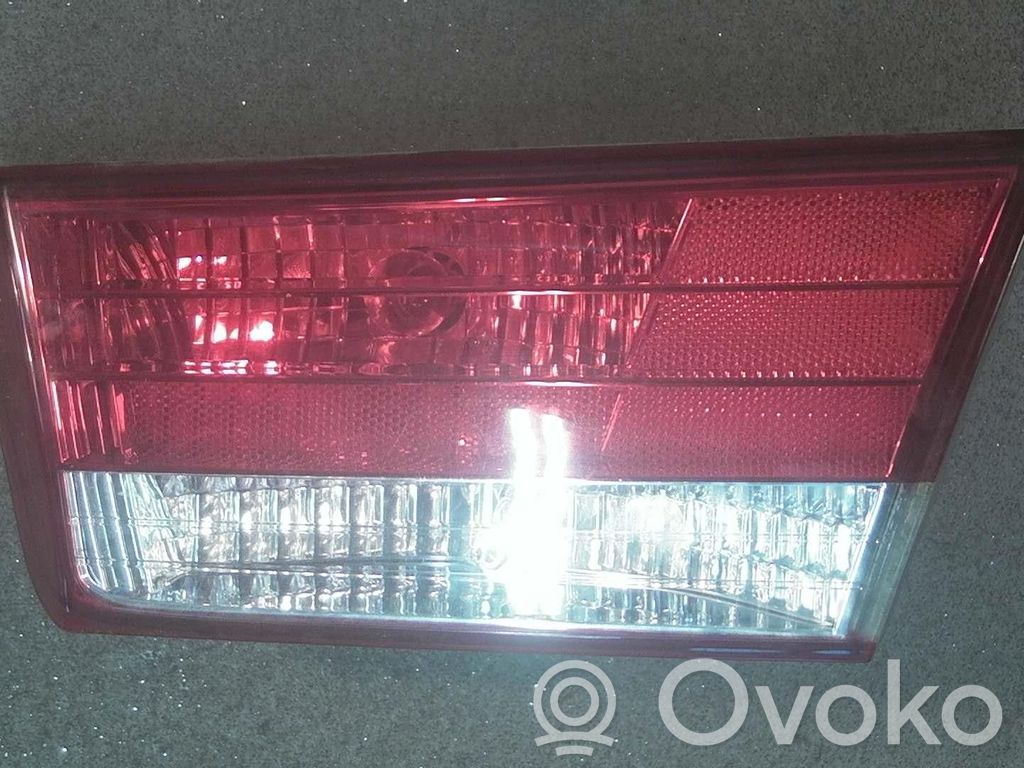 Hyundai Sonata Lampă spate în caroserie 