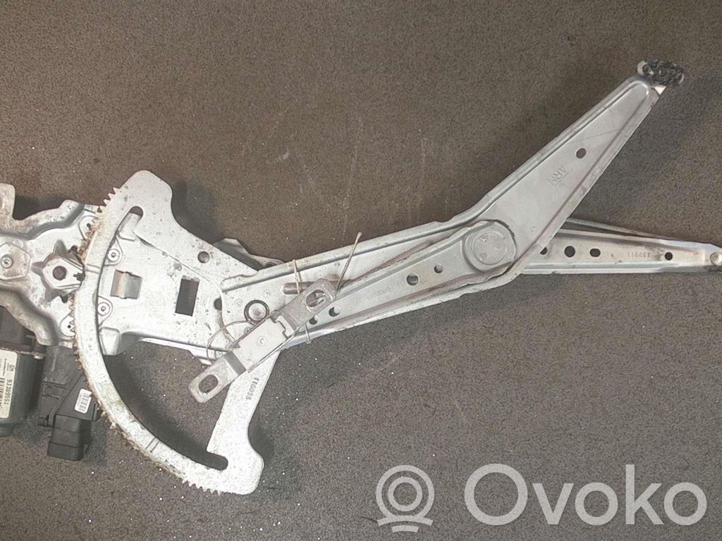 Silnik regulatora szyby drzwi przednich