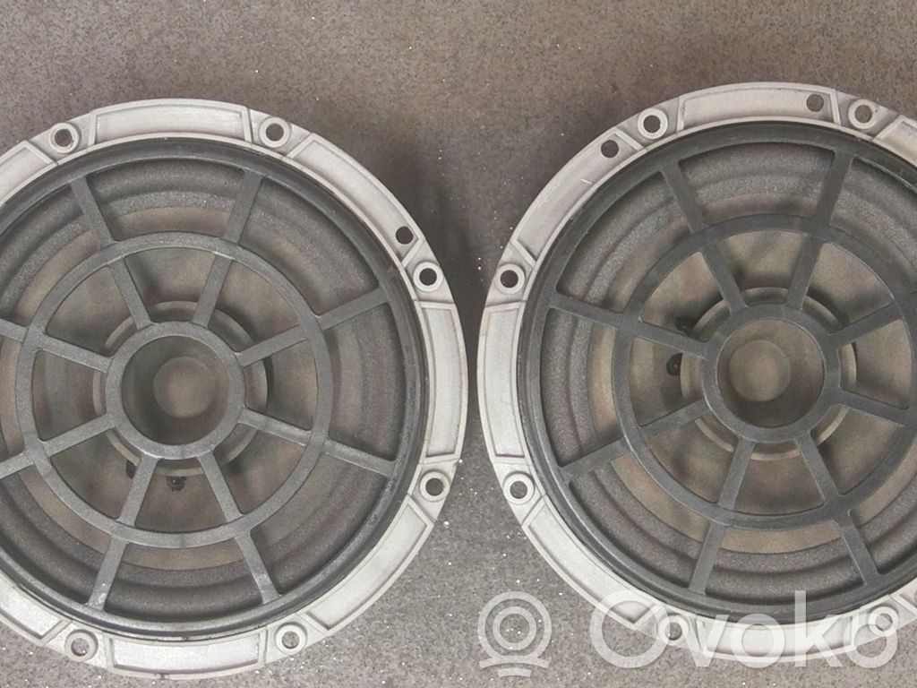 Etuoven kaiutin   2STK9634827380