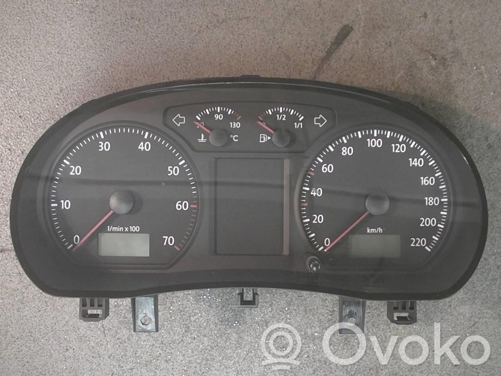 Volkswagen Polo IV 9N3 Tachimetro (quadro strumenti)