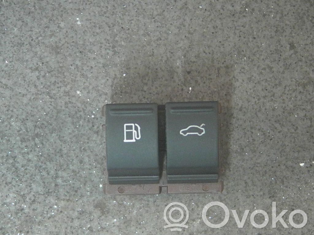 Volkswagen PASSAT B6 Light switch 