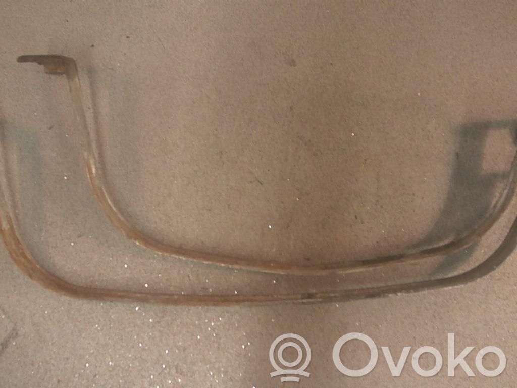 Opel Corsa D Staffa di fissaggio del serbatoio del carburante