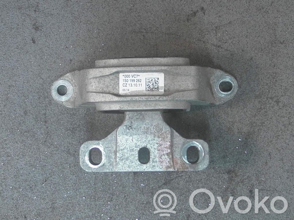 Engine mount bracket   1S0199262