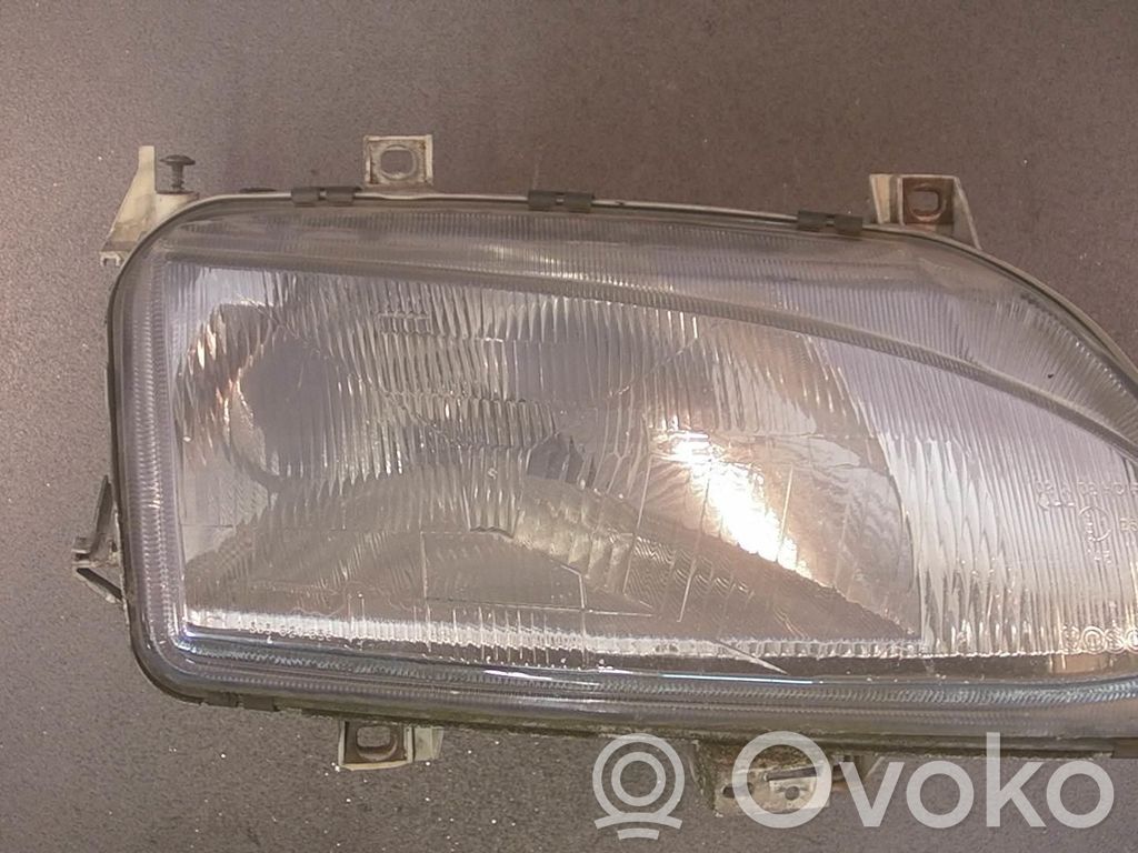 Ford Galaxy Phare frontale 