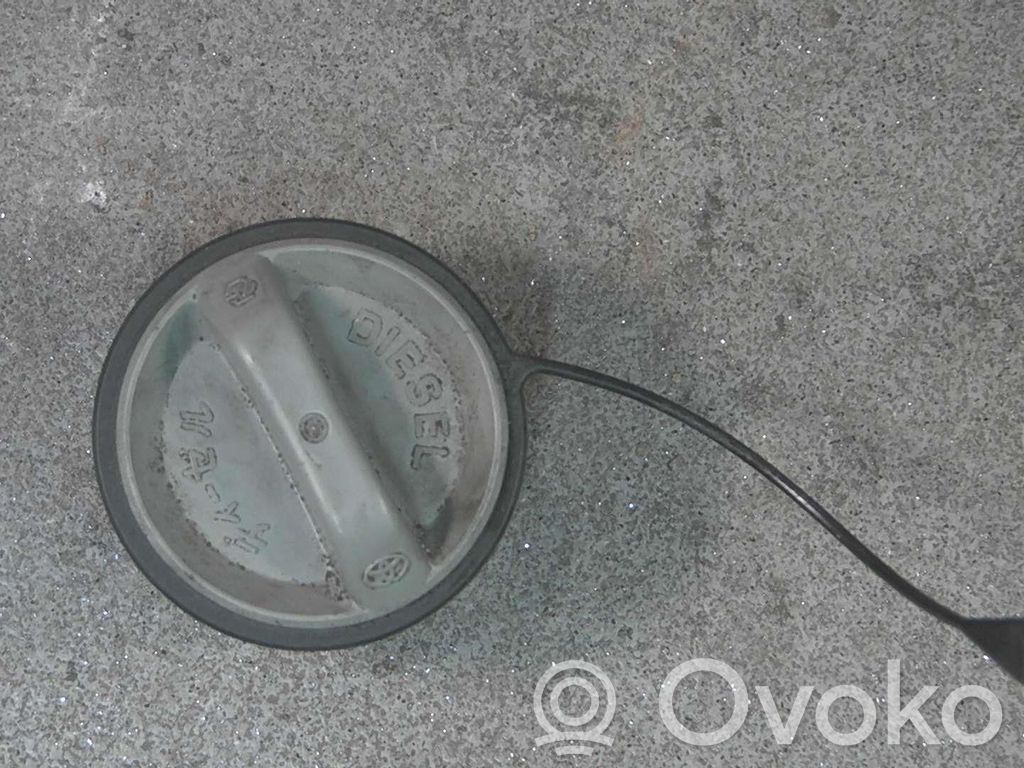 Toyota Yaris Einfüllstutzen Kraftstofftank 