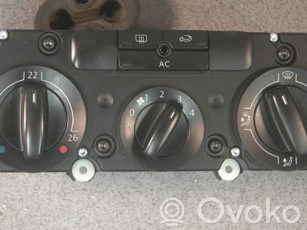 Volkswagen PASSAT B6 Unitate control climatizare 