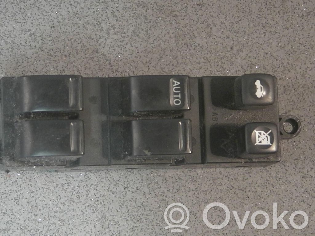 Interruptor del elevalunas eléctrico