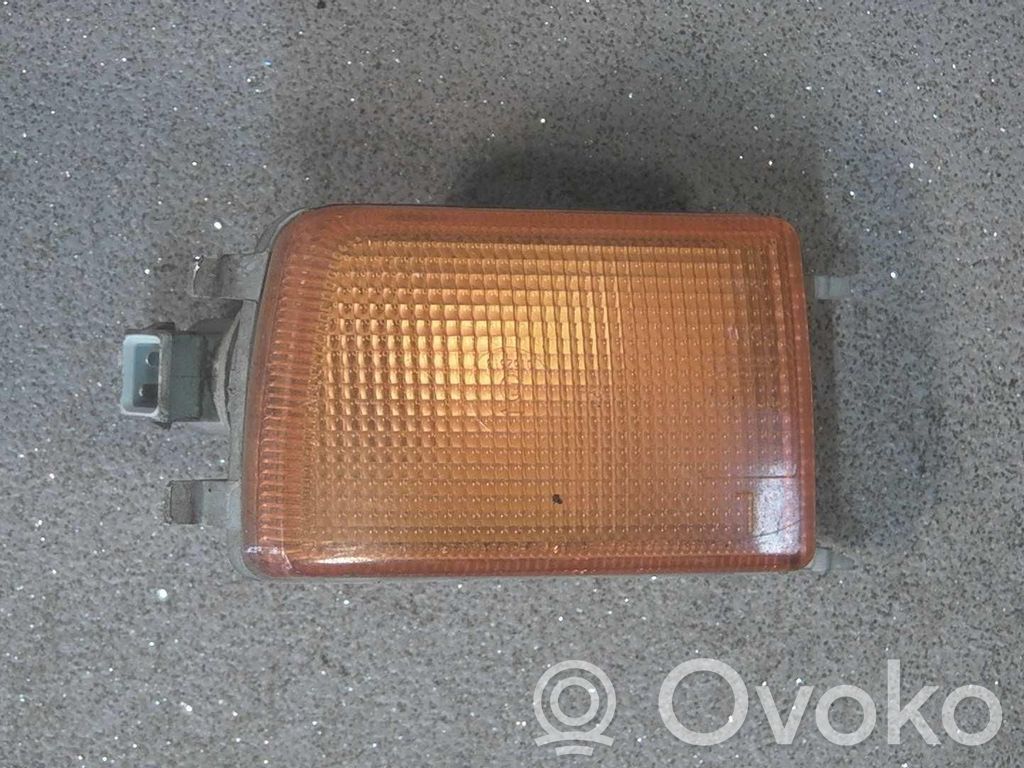 Volkswagen Golf III Front indicator light 