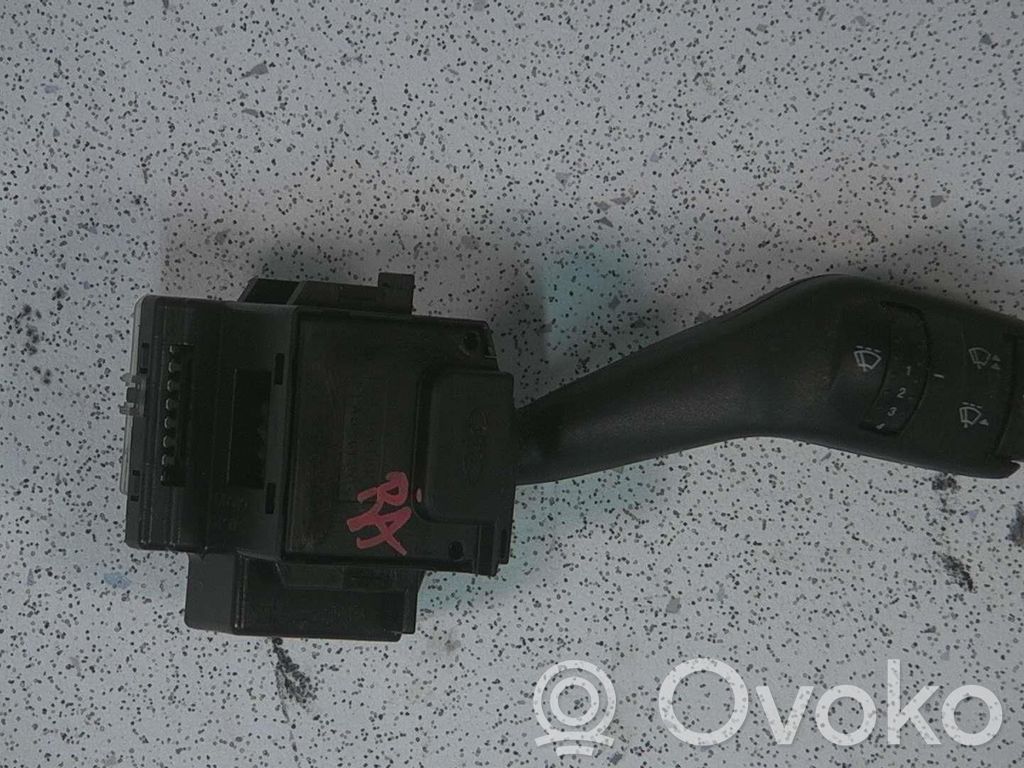 Ford Focus C-MAX Wiper turn signal indicator stalk/switch 
