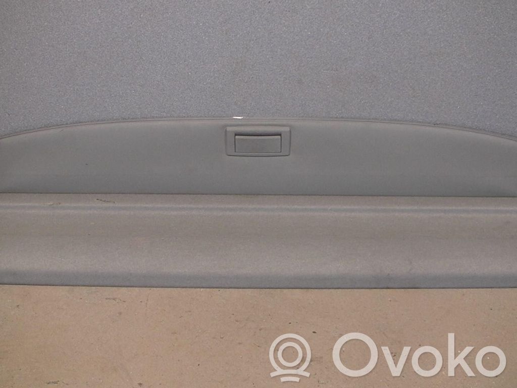 Parcel shelf