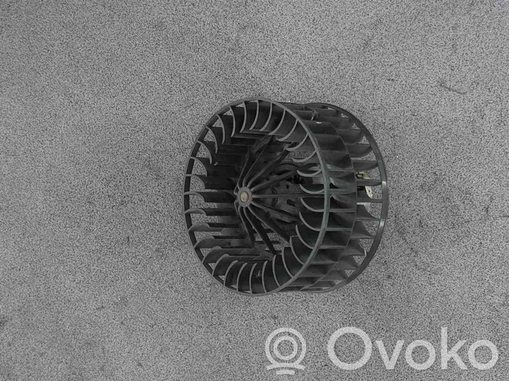 BMW 3 E36 Mazā radiatora ventilators 
