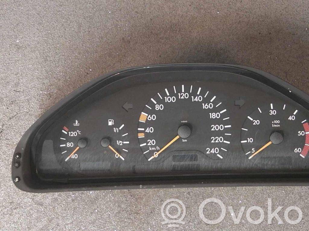 Mercedes-Benz E W210 Speedometer (instrument cluster) 