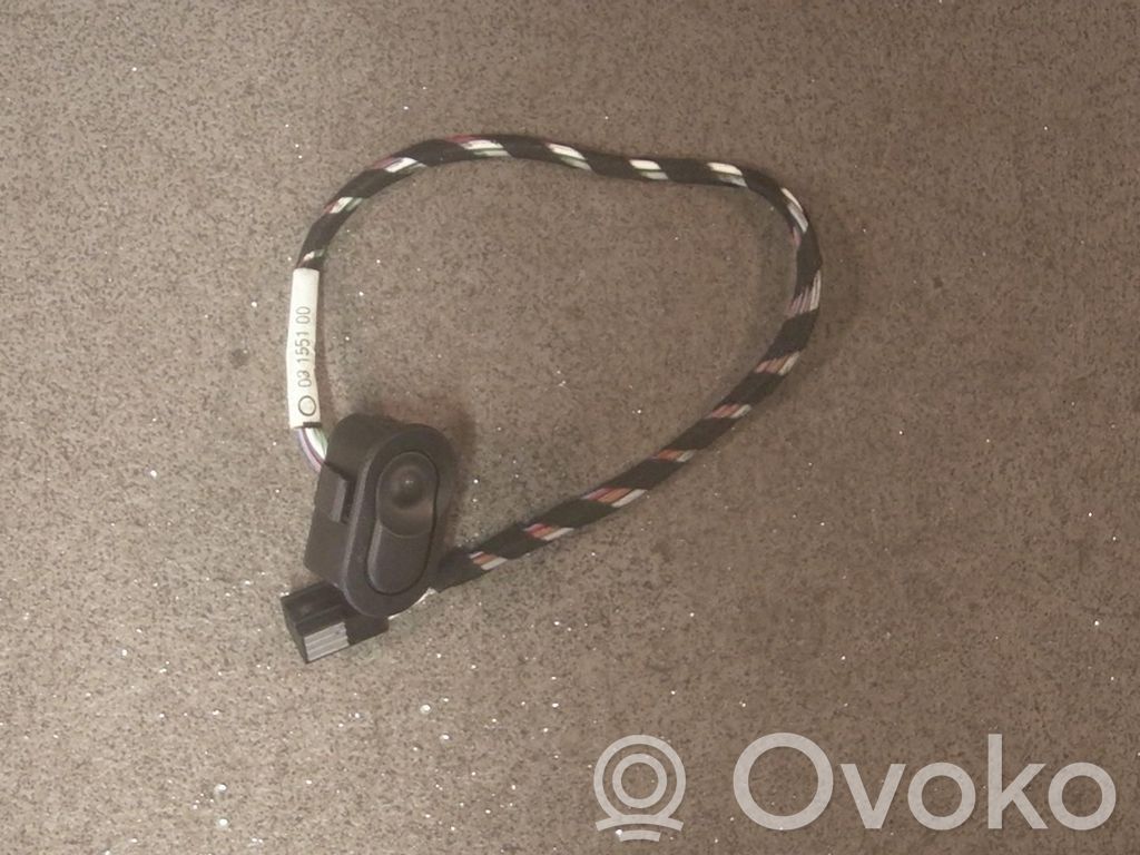 Opel Omega B1 Interruttore di controllo dell’alzacristalli elettrico 