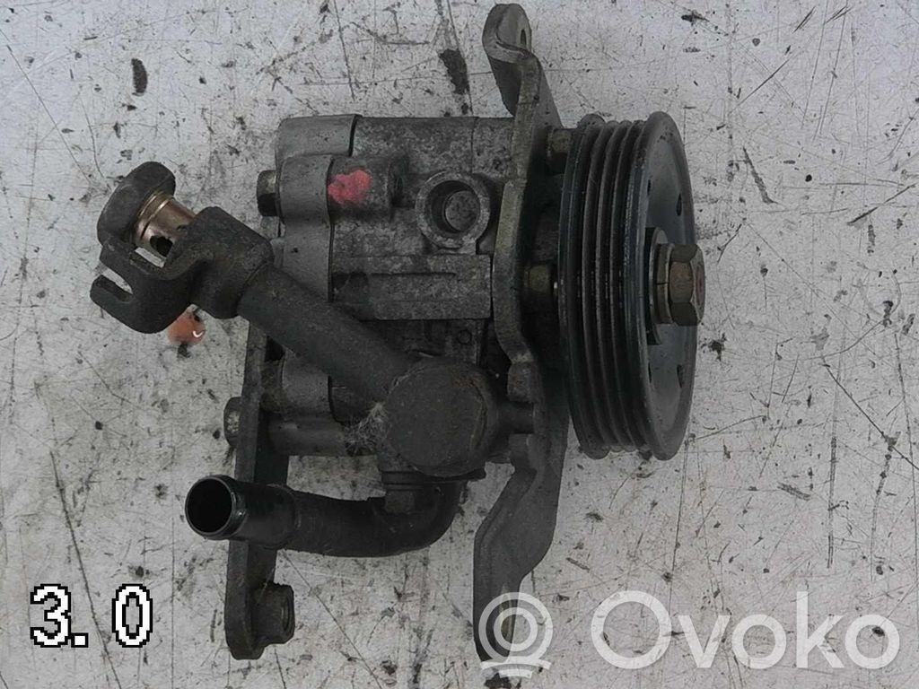Nissan Micra Ohjaustehostimen pumppu 